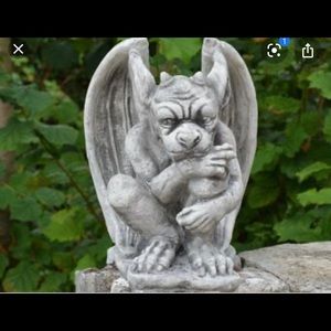 Meet your Posher, Ronalda